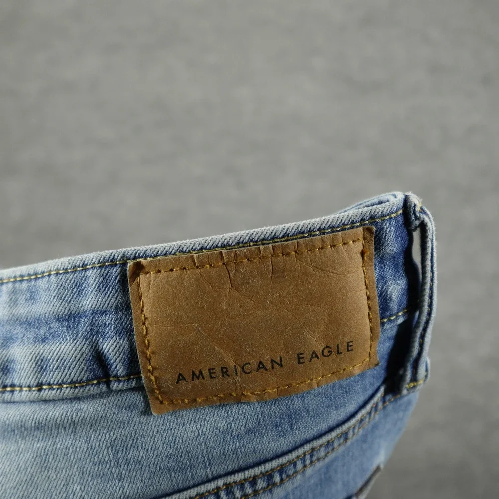 American Eagle Jeans Men 32x36 Blue Relaxed Straight Airflex+ Light Wash Stretch